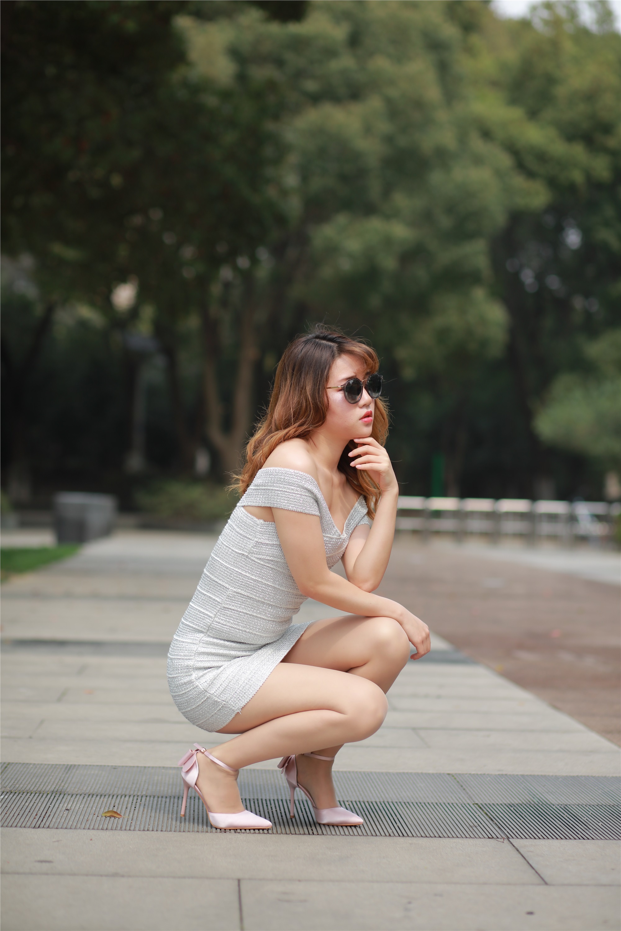 奈丝写真 NO.088 高高 闲逛小公园